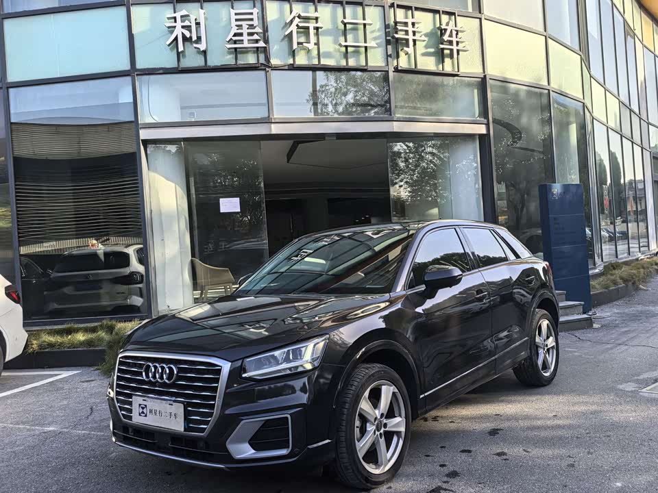 Audi Q2L