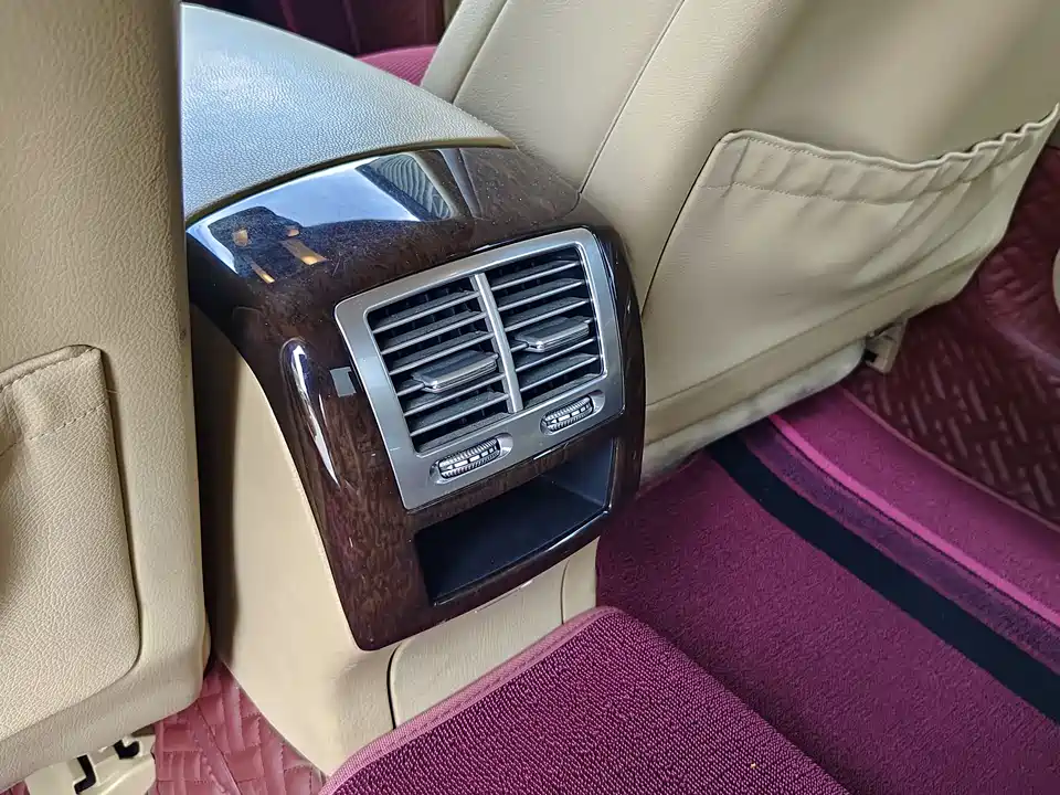 Mercedes-Benz S-class Mercedes-Benz S-class