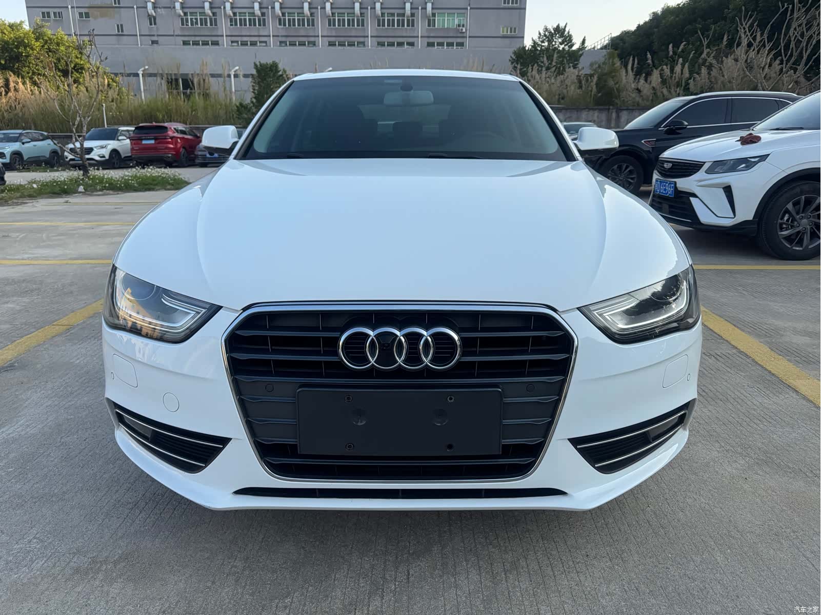 Audi A4L, 2013 3