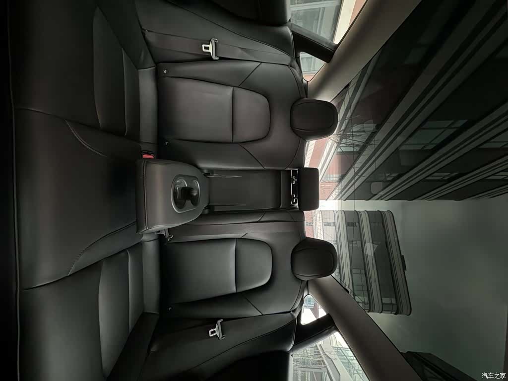 Tesla Model 3, 2020 14