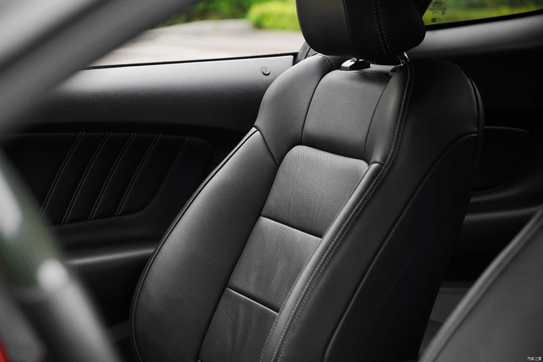 Ford Mustang, 2016 33