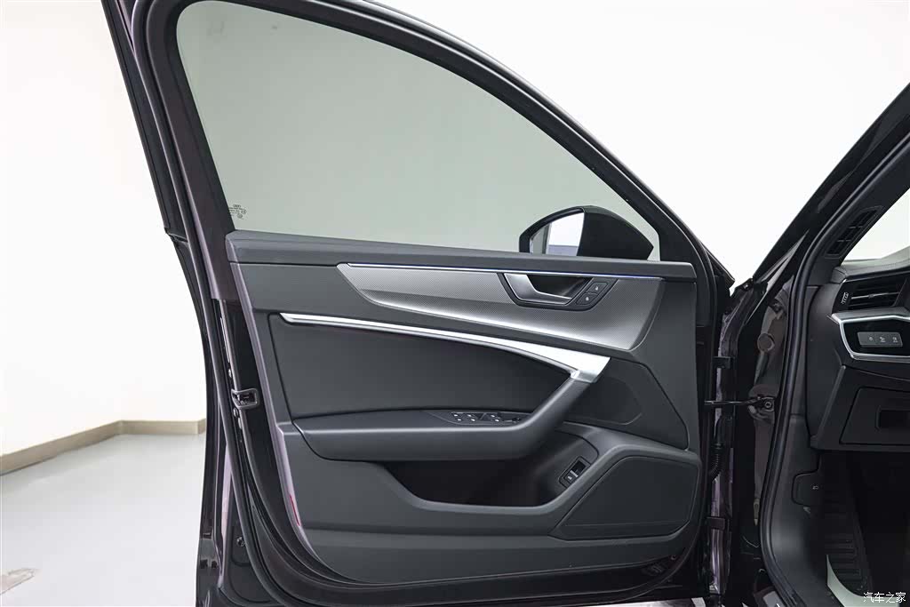 Audi A6L, 2022 10
