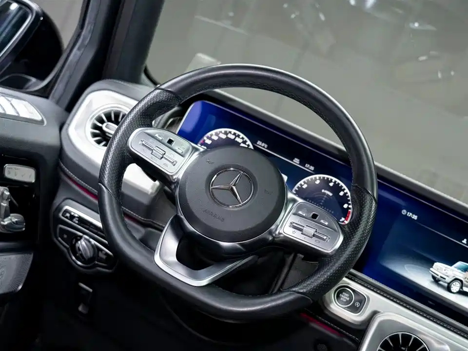 Mercedes-Benz G-class Mercedes-Benz G-class