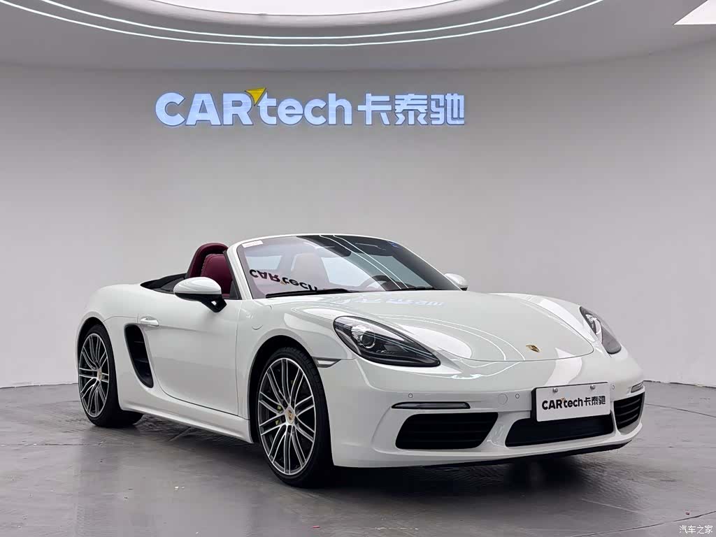 Porsche Boxster, 2020 все фото