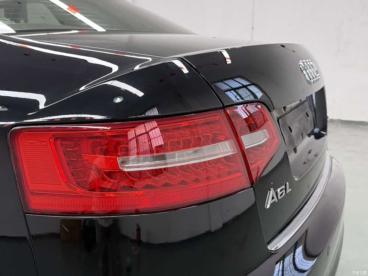Audi A6L, 2010 12