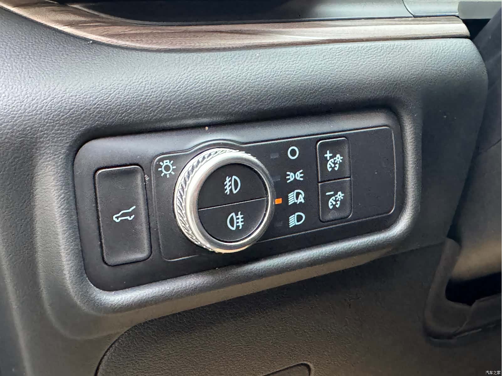 Ford Explorer, 2020 20