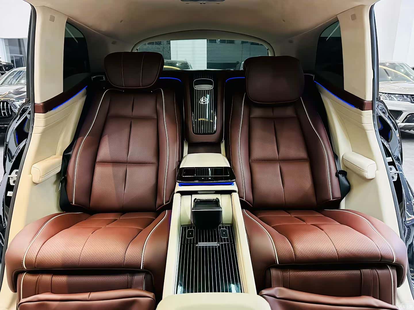 Mercedes-Benz GLS, 2023 7