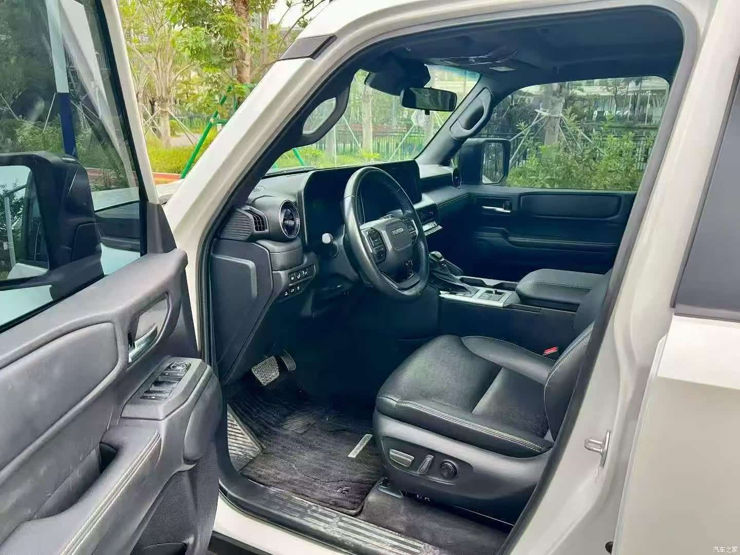 Toyota Prado, 2024 все фото