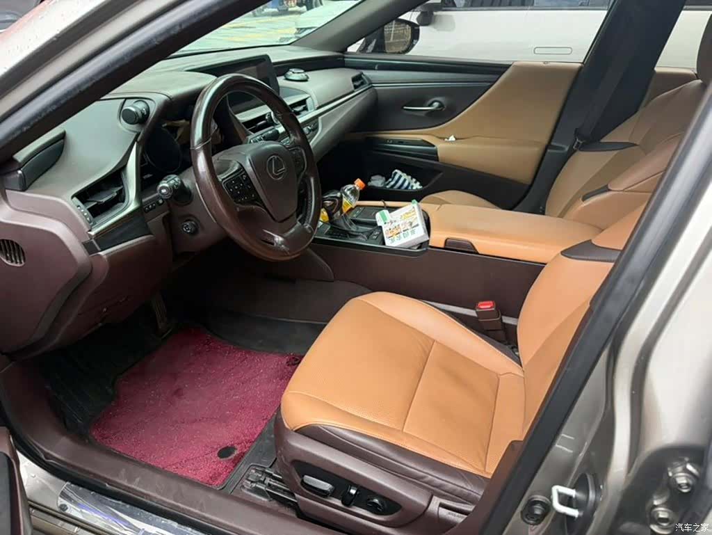 Lexus ES, 2018 7