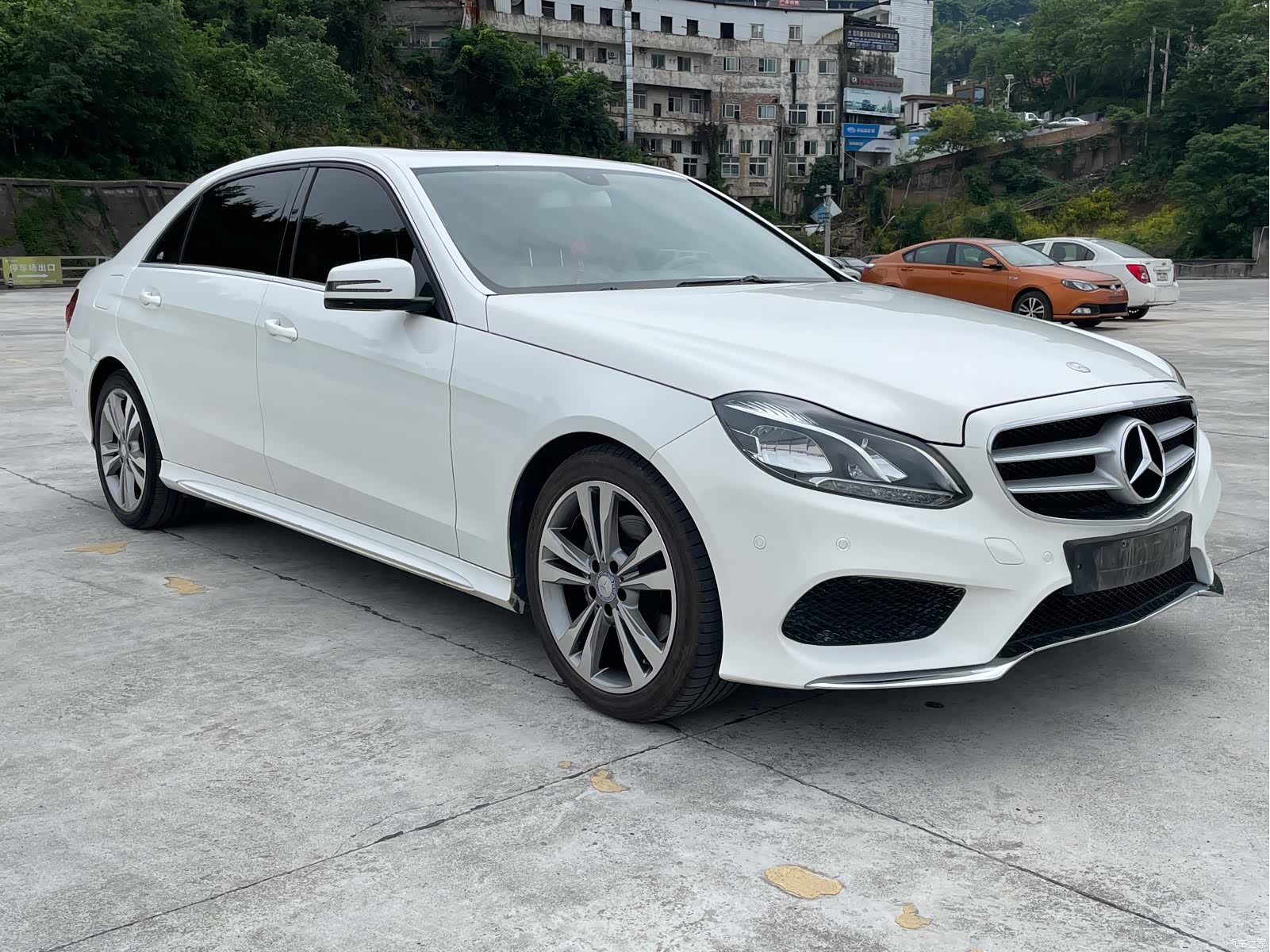 Mercedes-Benz E-Class, 2014 3