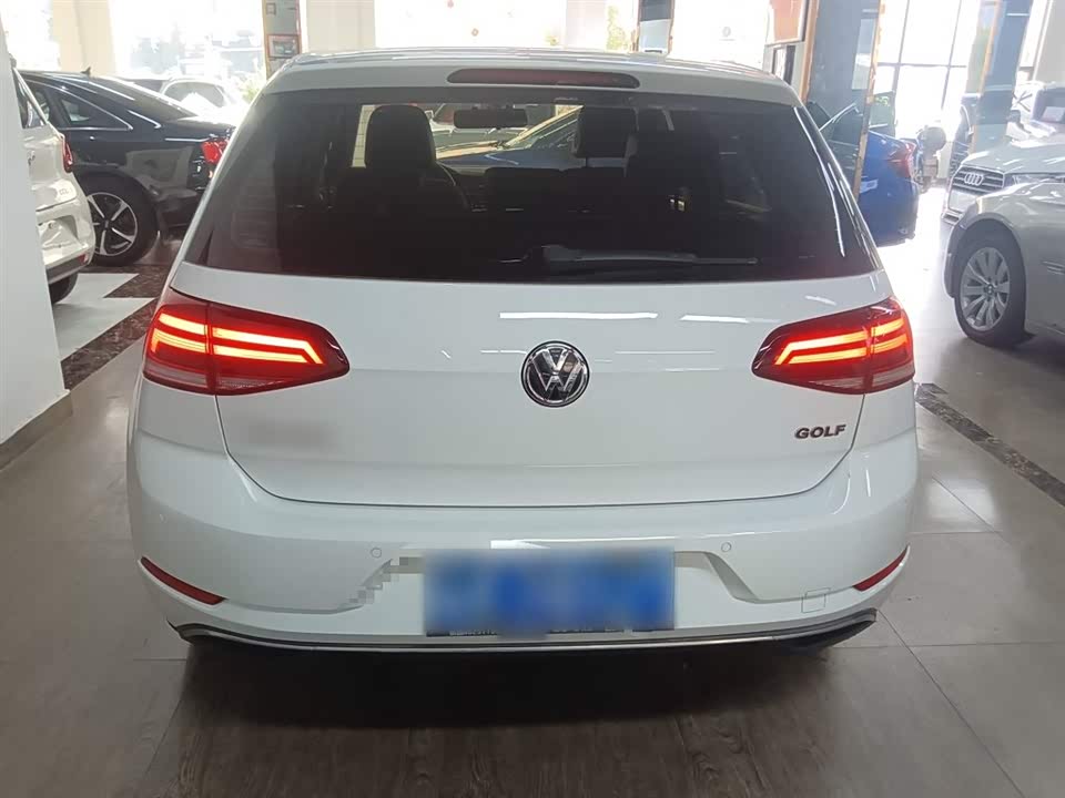 Volkswagen golf