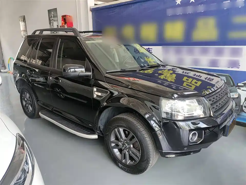 Land Rover Freelander 2