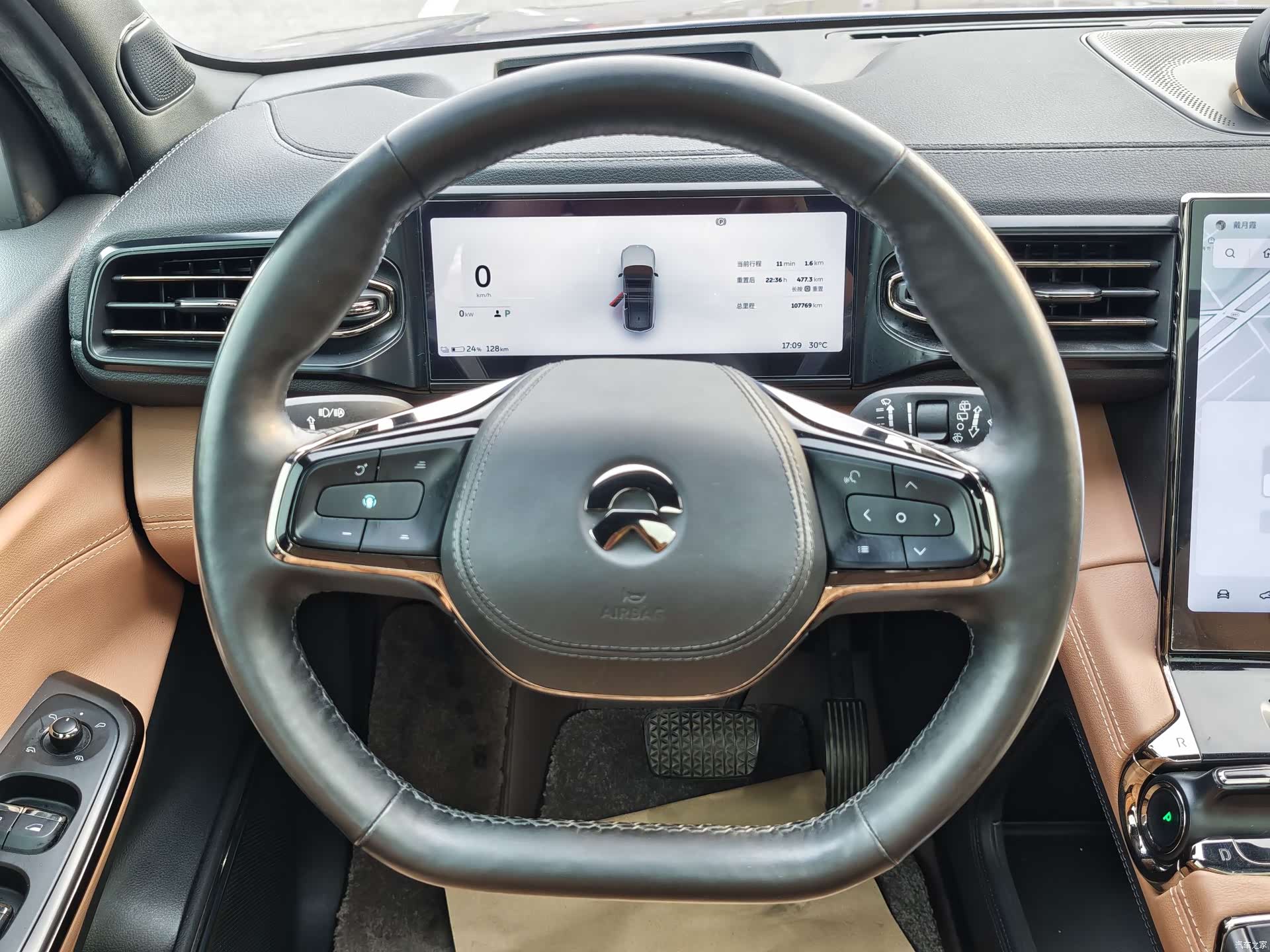 NIO ES8, 2022 7