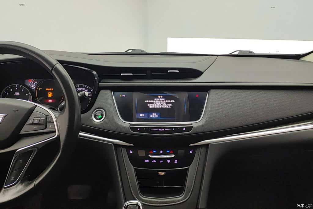 Cadillac XT5, 2018 13