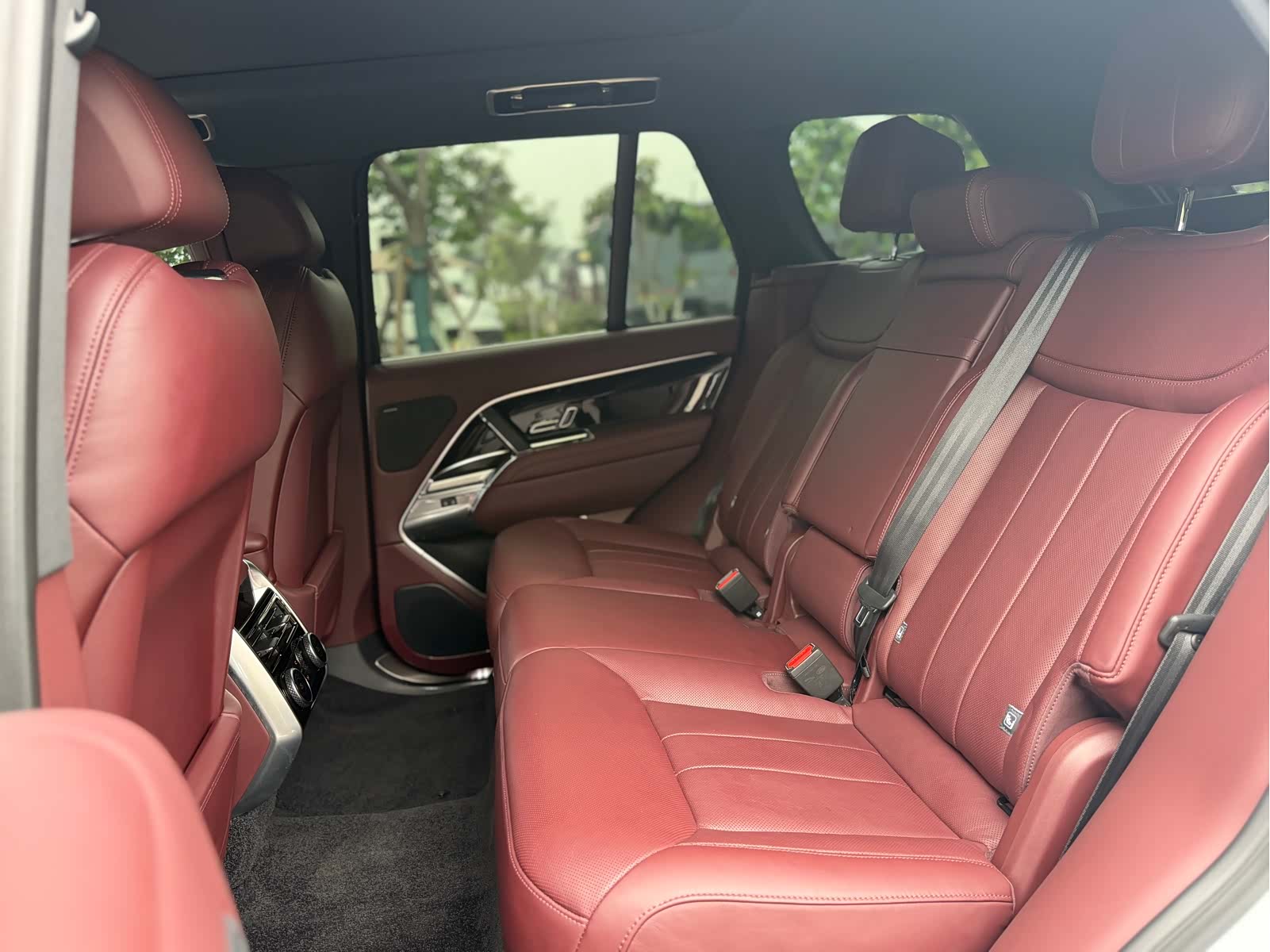 Land Rover Range Rover, 2023 все фото