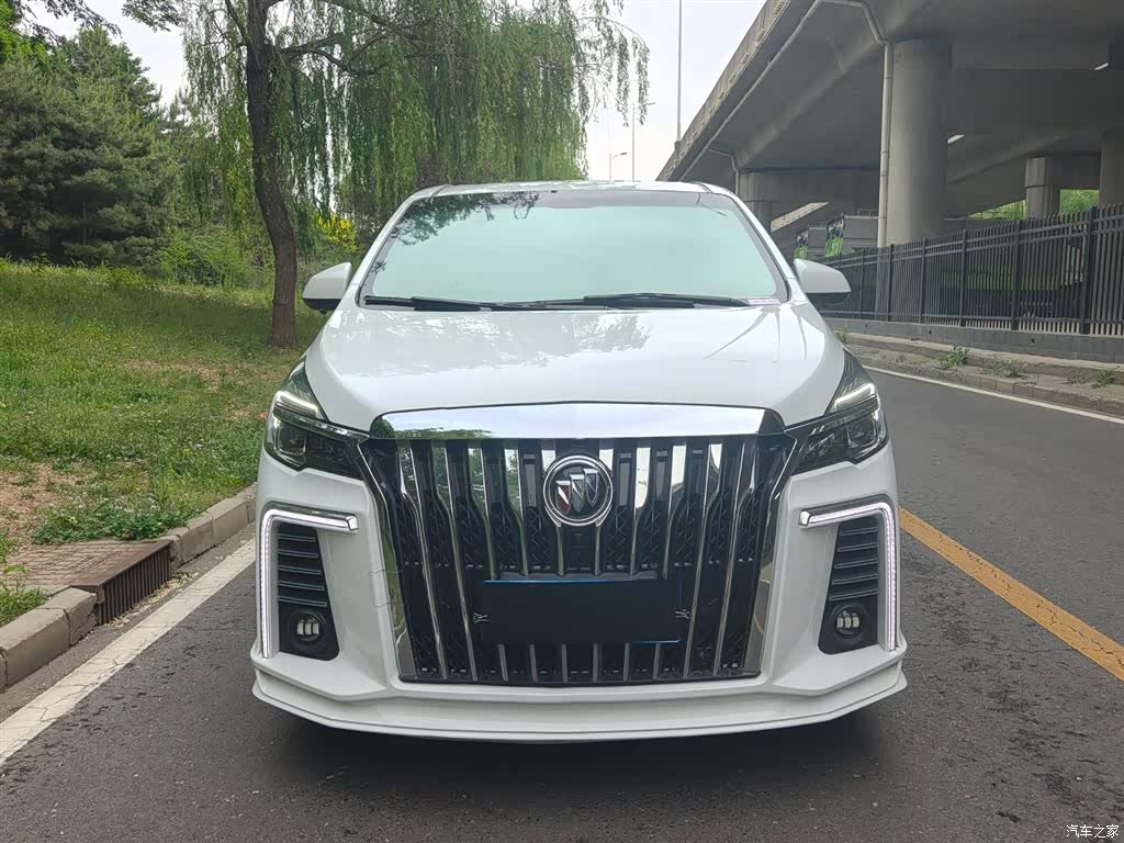 Buick GL8, 2021 2