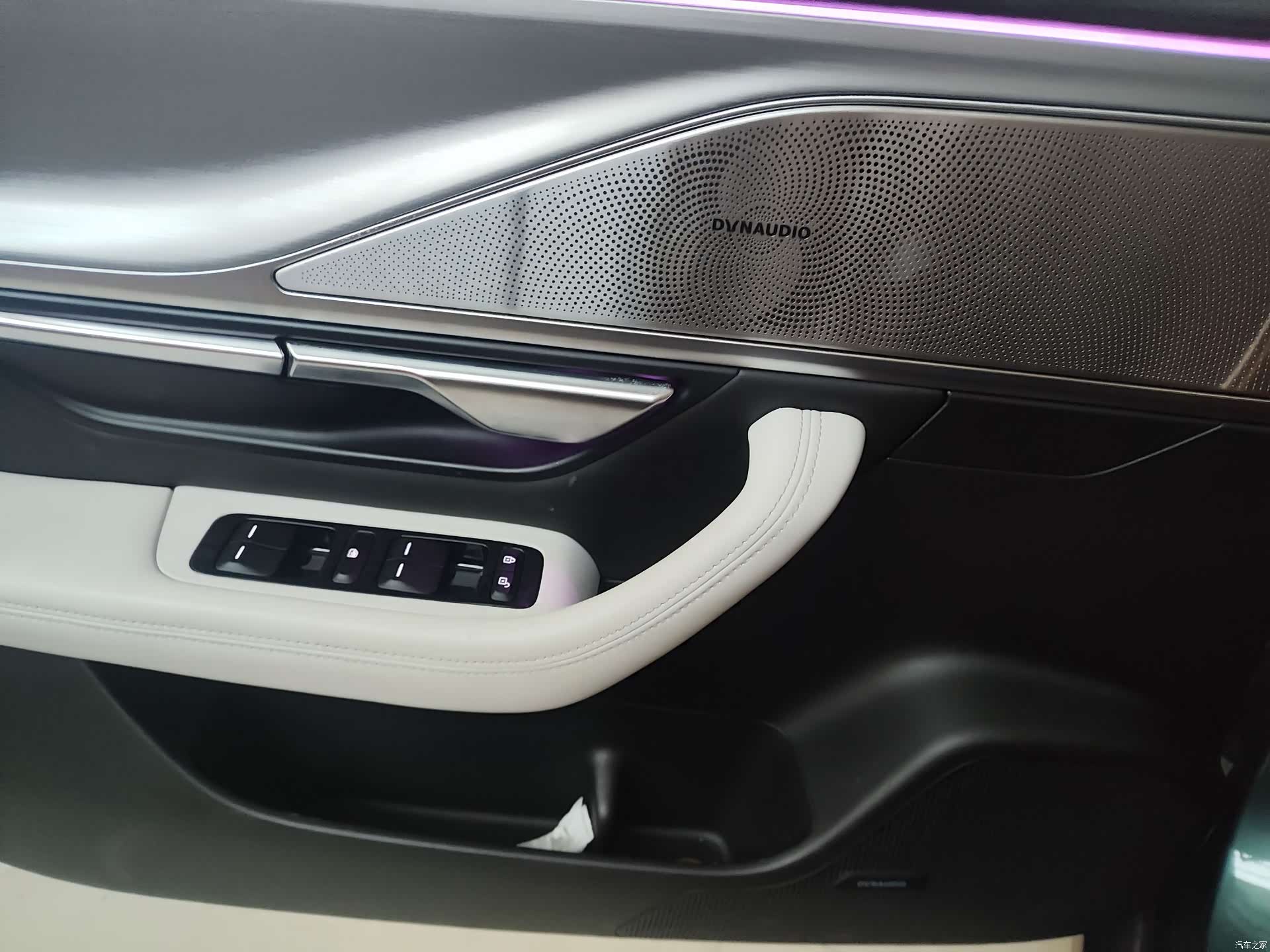 Xpeng P7, 2023 12
