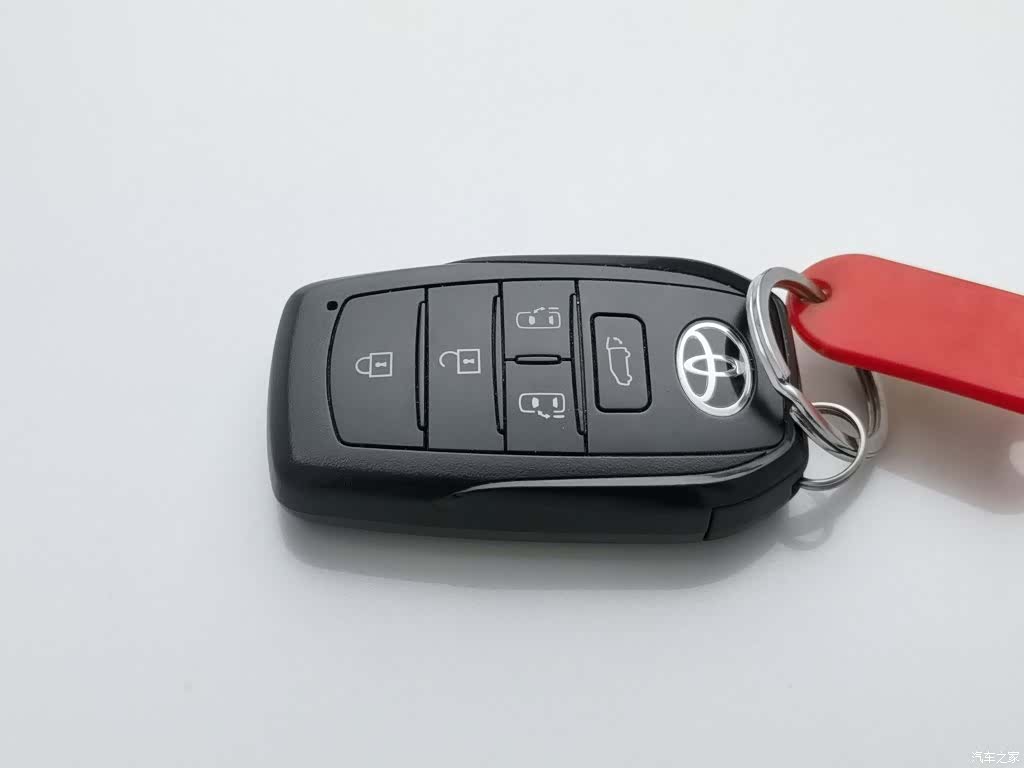 Toyota Sienna, 2024 19
