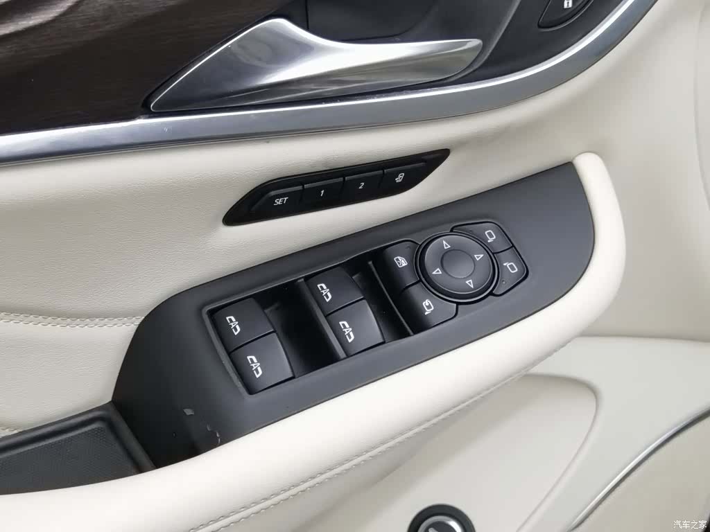 Buick Enclave, 2020 9