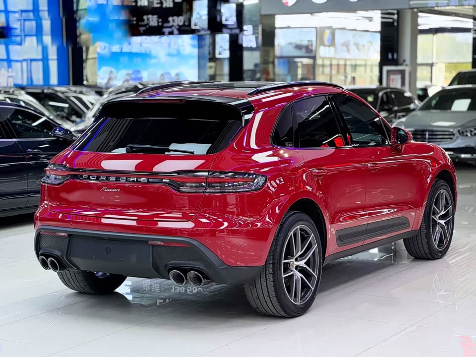 Porsche Macan