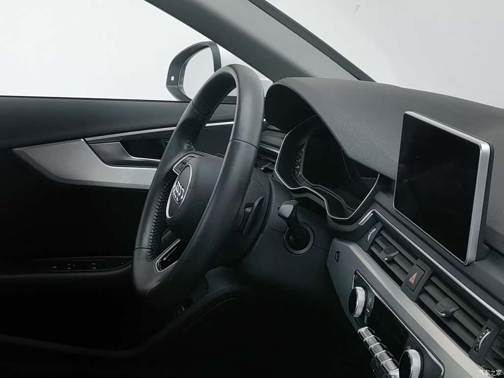 Audi A4L, 2018 22