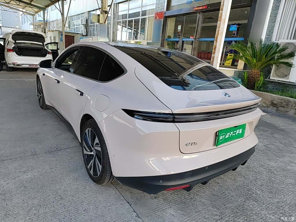 NIO ET5, 2024 все фото