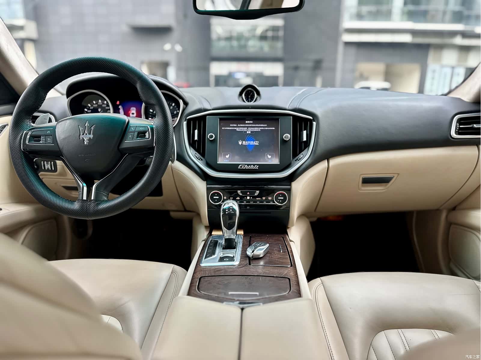 Maserati Ghibli, 2014 10