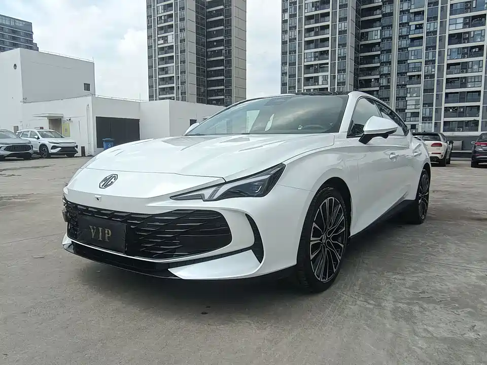 MG MG7