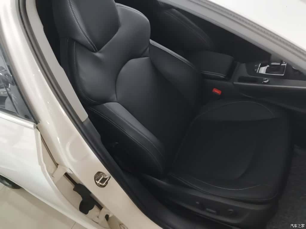 Audi A4L, 2017 25
