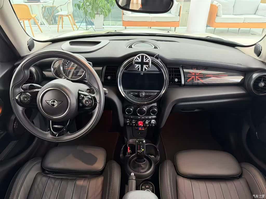 Mini Cooper, 2019 6