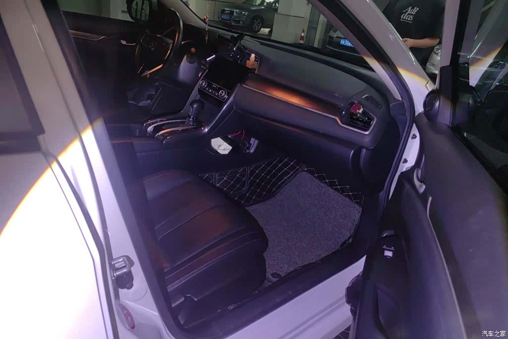 Honda Civic, 2018 8