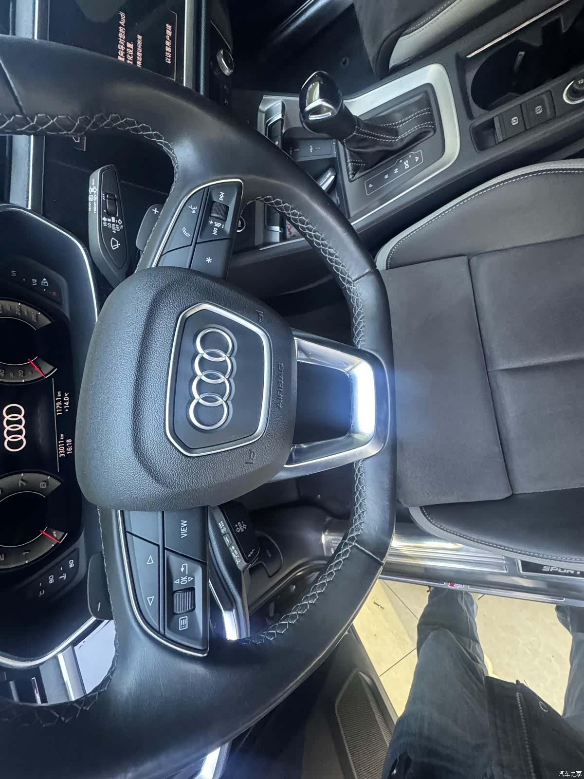 Audi Q3, 2022 13