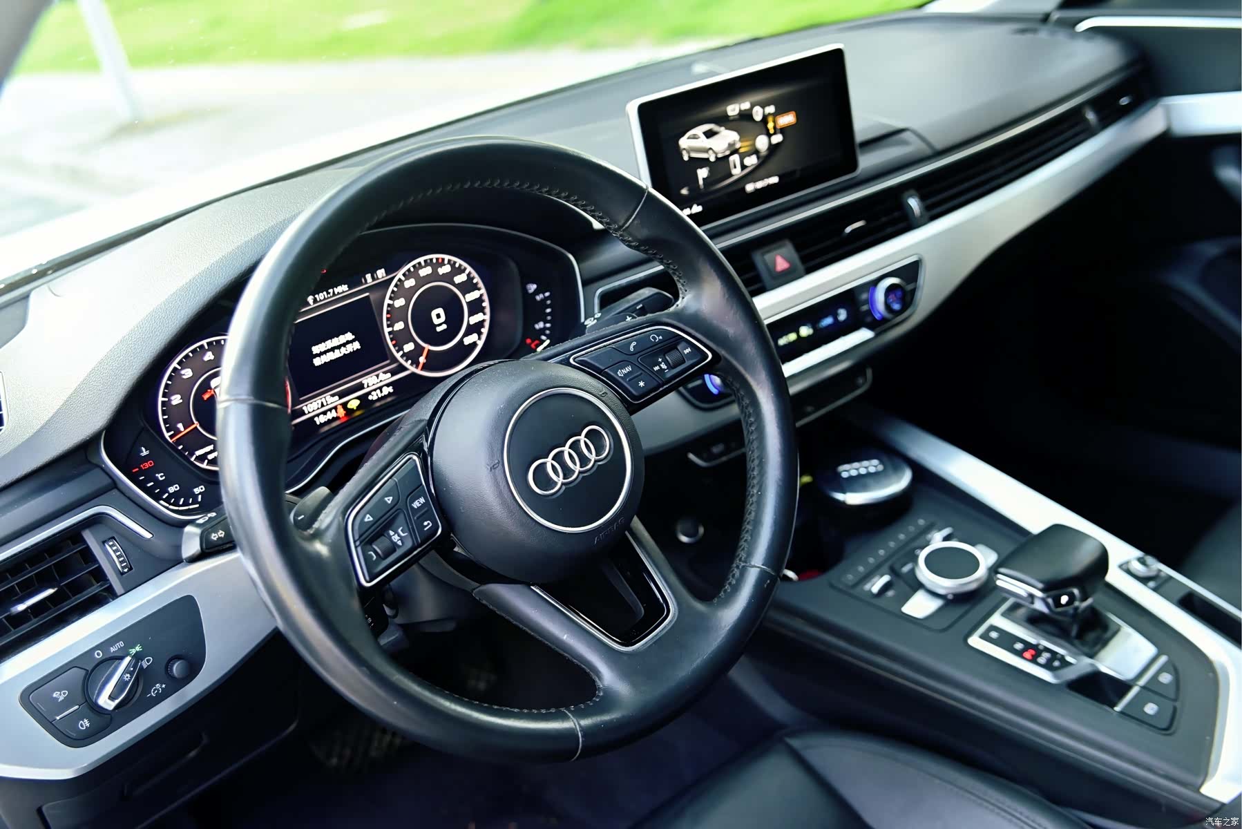 Audi A4L, 2018 10