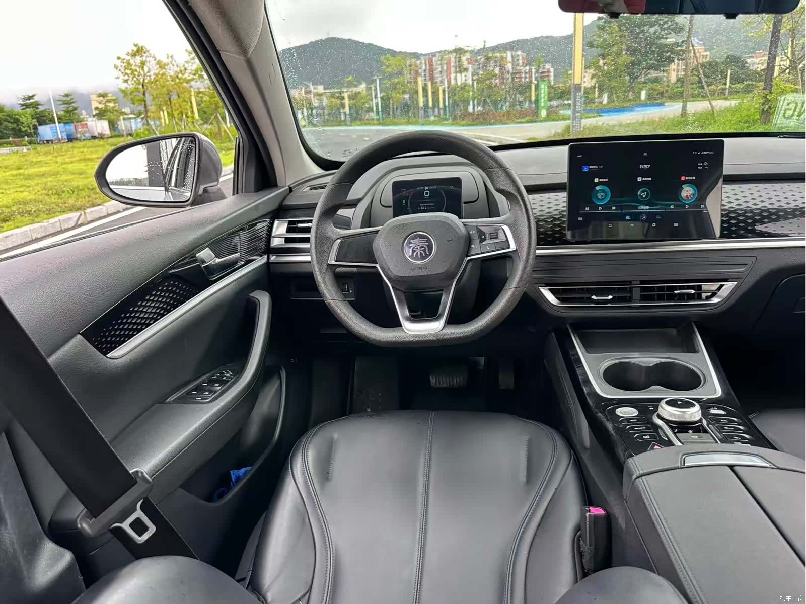 BYD Qin, 2022 16