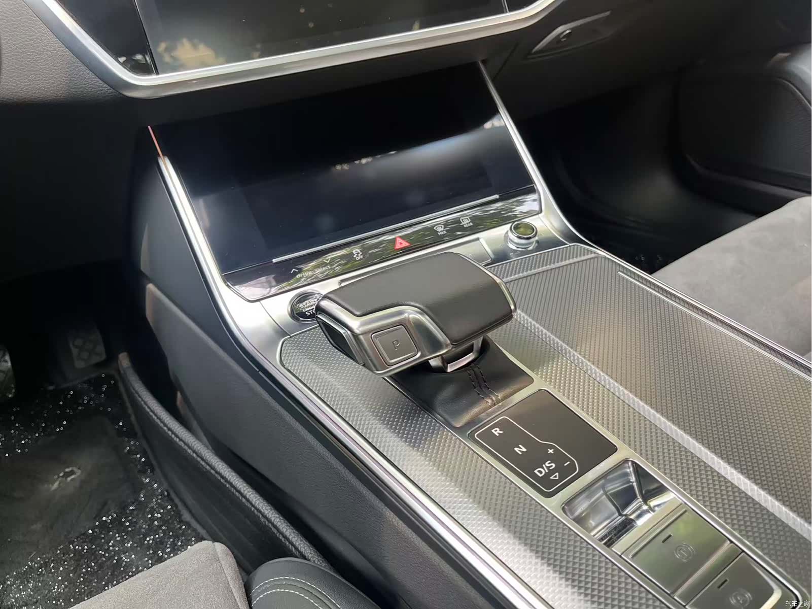Audi A6L, 2023 9