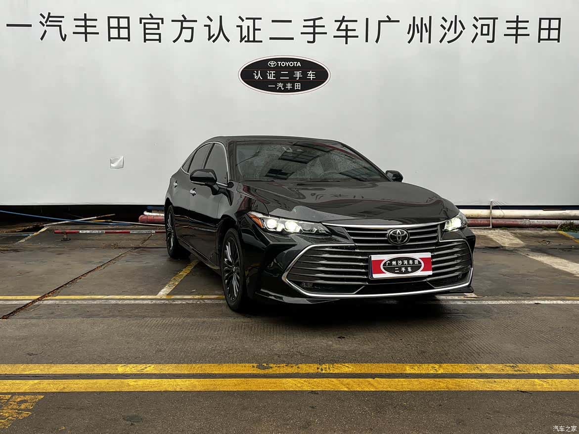 Toyota Avalon, 2021 3