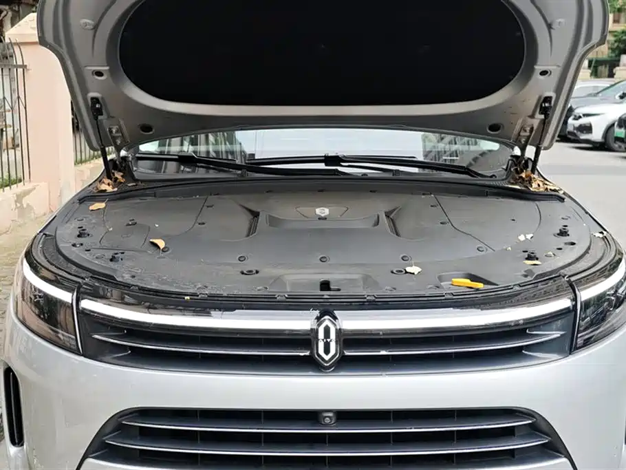 AITO Ask the world M7