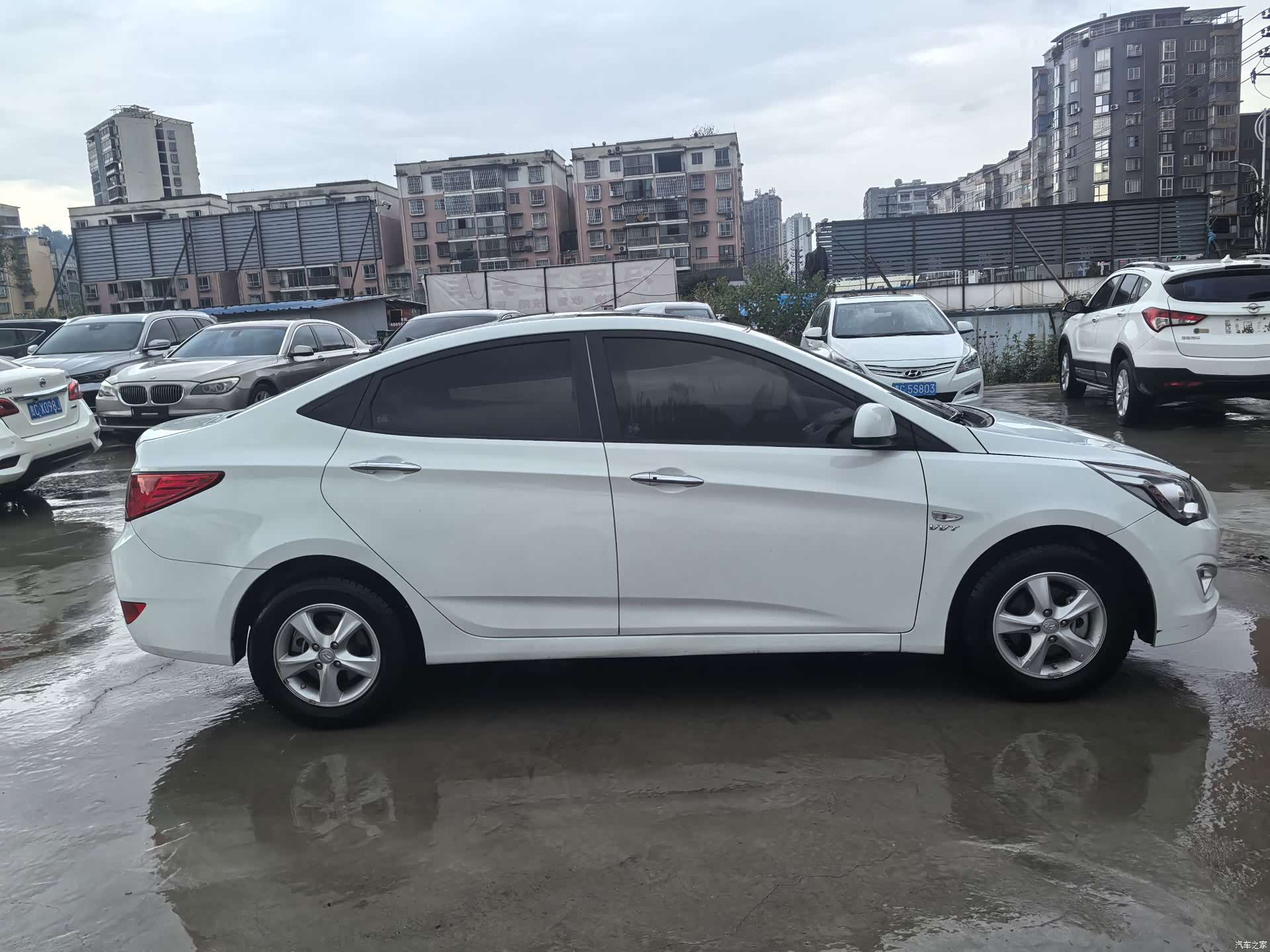 Hyundai GLX, 2016 4