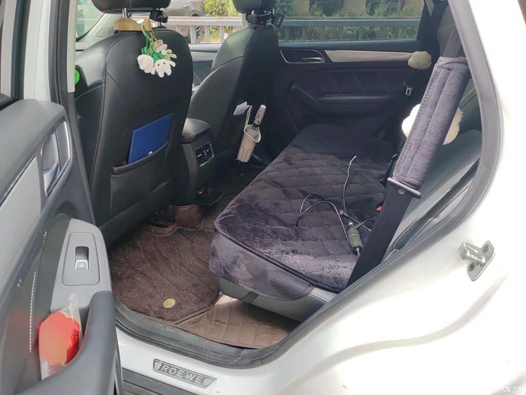 Roewe RX5, 2016 15