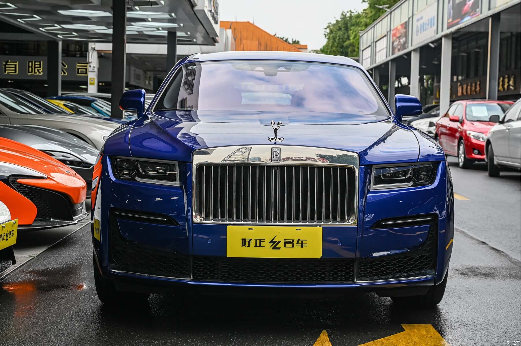 Rolls-Royce Ghost, 2022 4