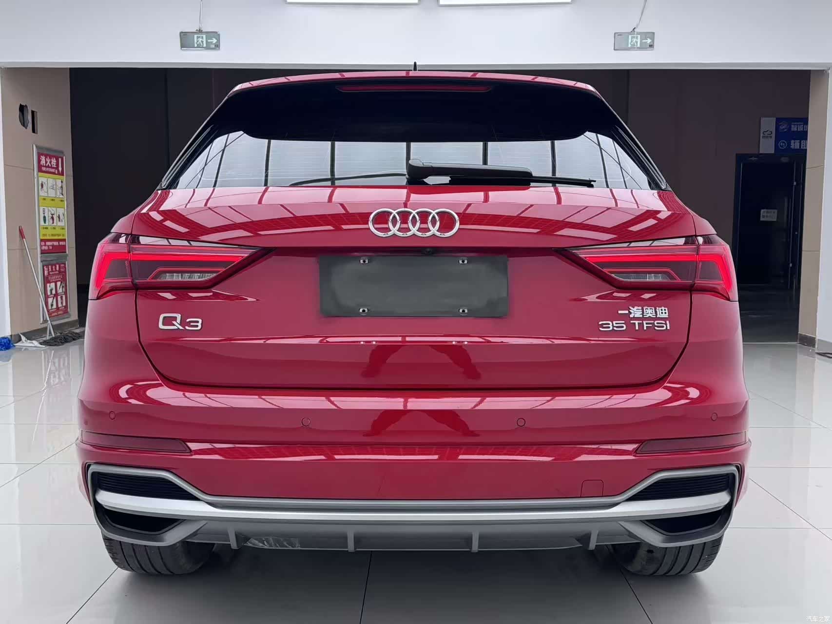 Audi Q3, 2021 все фото