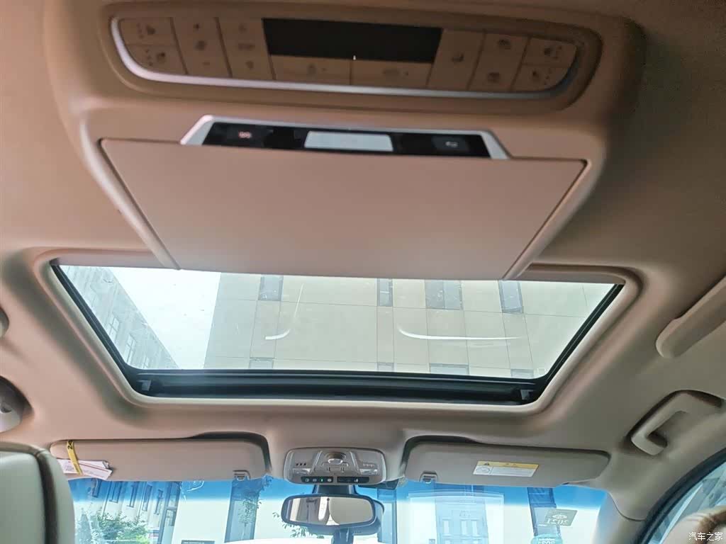 Buick GL8, 2019 9