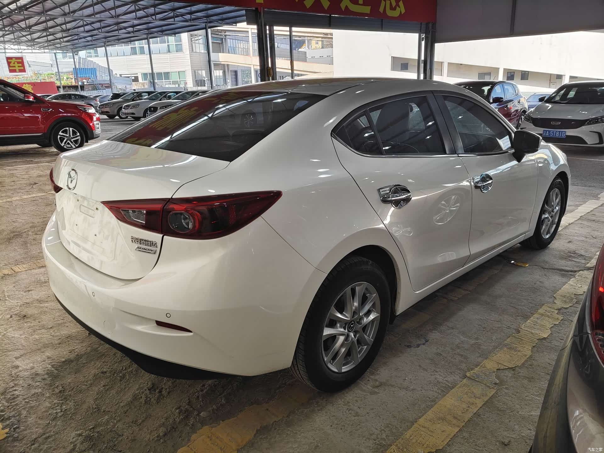 Mazda Mazda3, 2018 9