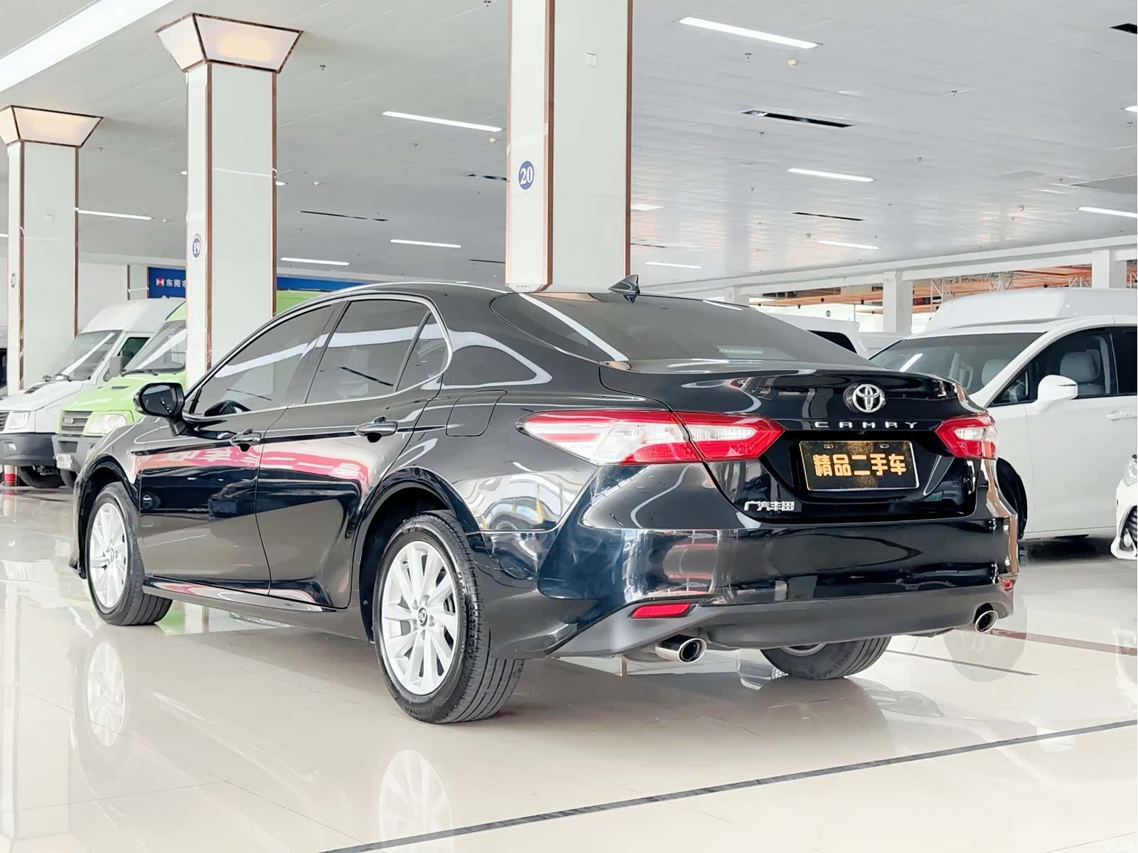 Toyota Camry, 2022 все фото