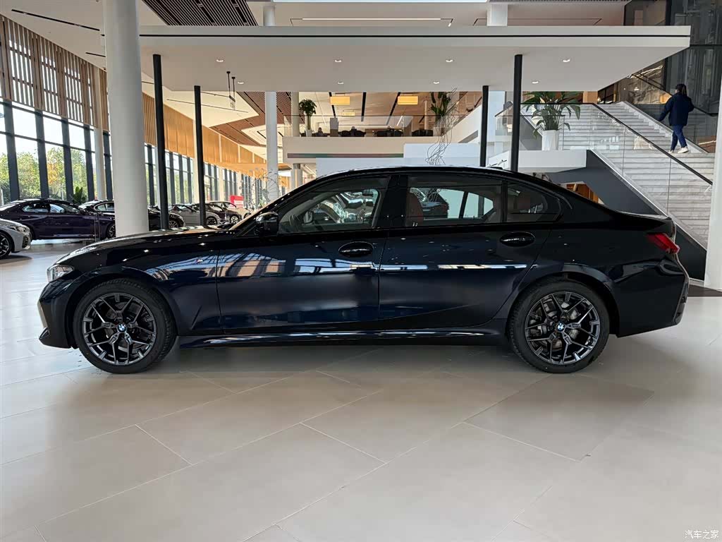 BMW 3 Series, 2024 2