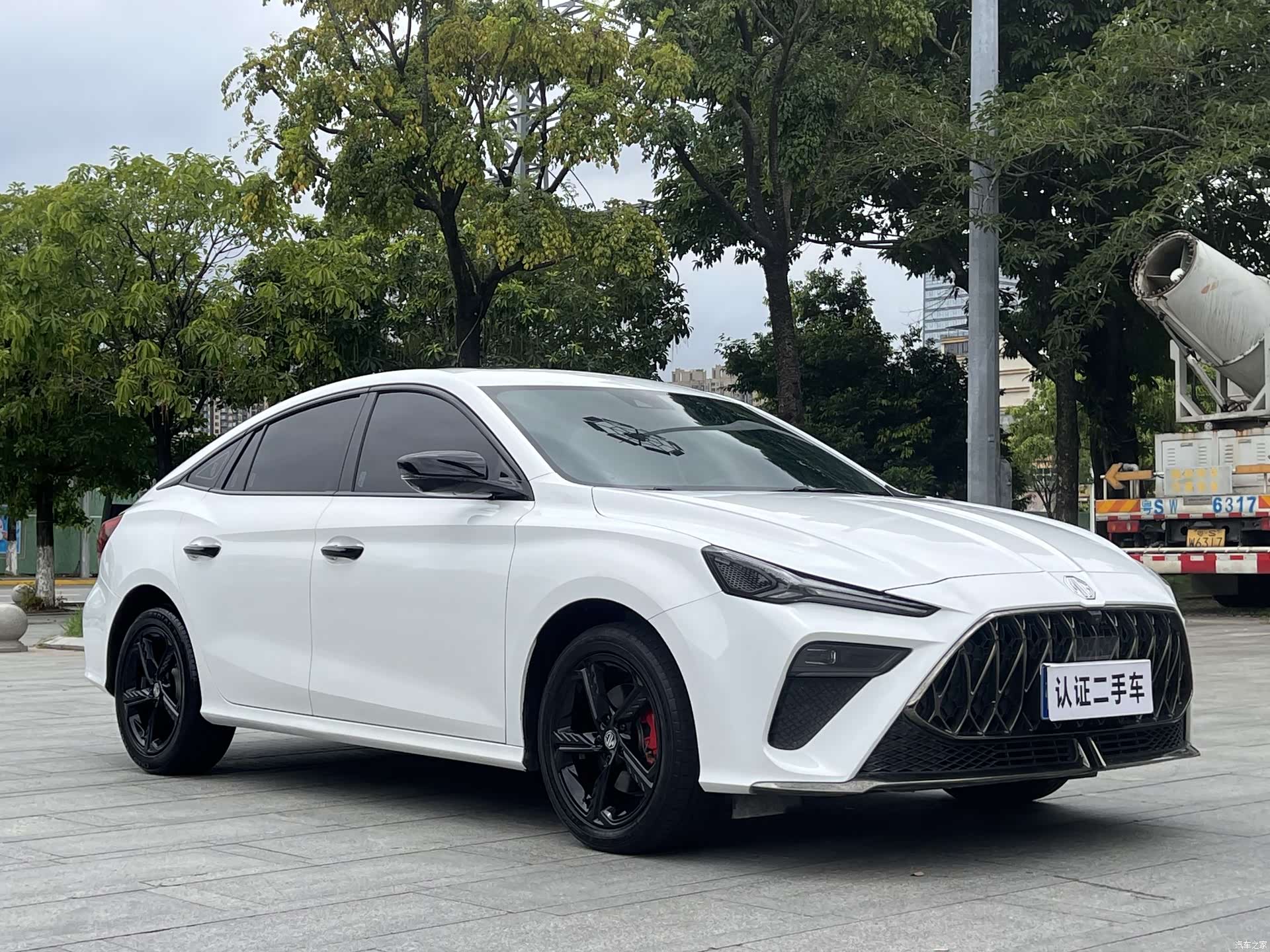 MG MG5, 2023 3