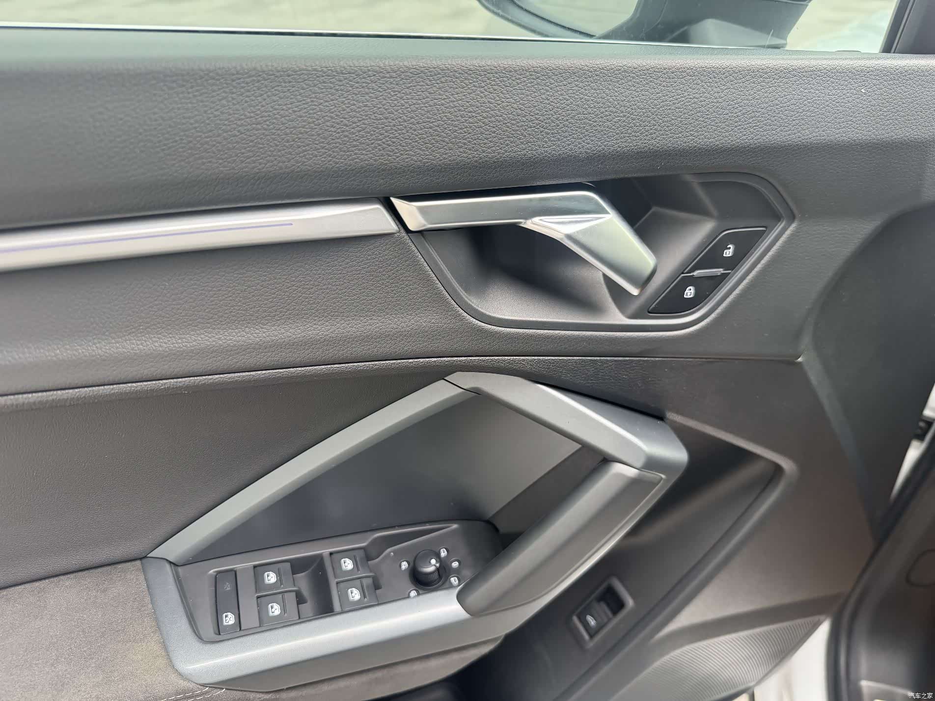 Audi Q3, 2021 10