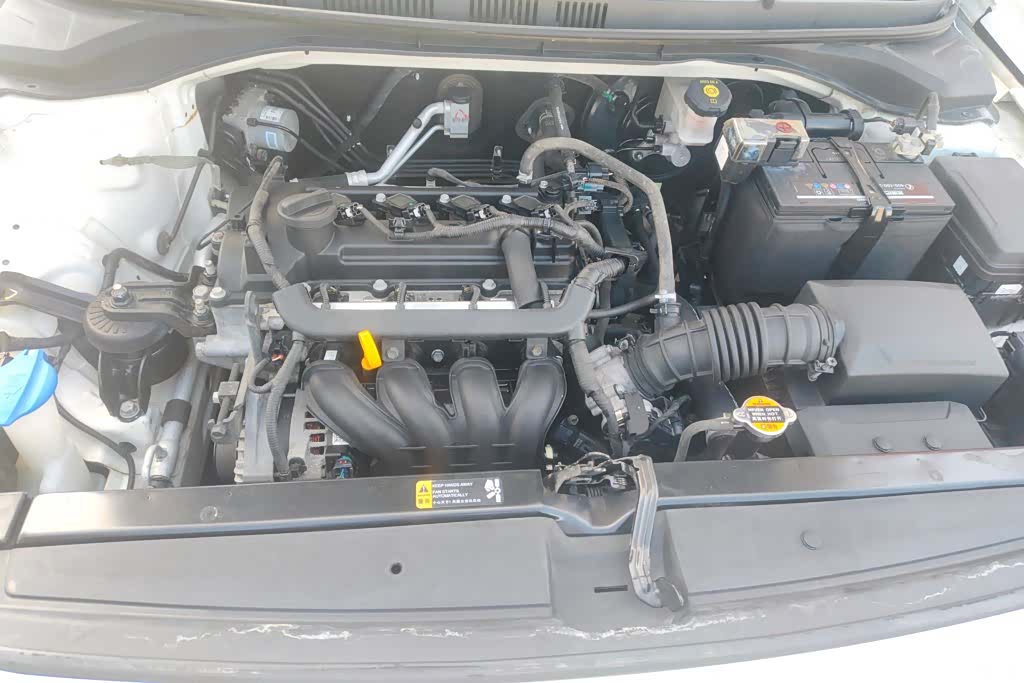 Hyundai GLS, 2016 10