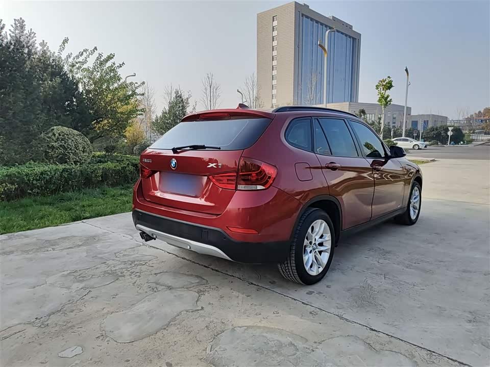 BMW X1