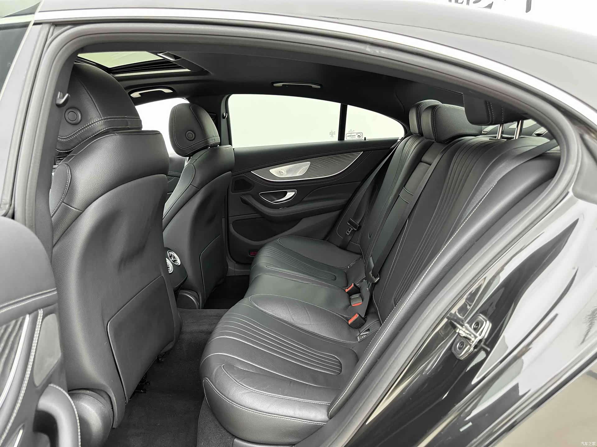 Mercedes-Benz CLS, 2022 все фото